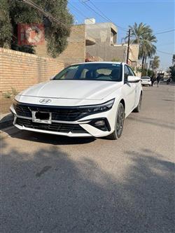 هیوندای ئەلەنترا
